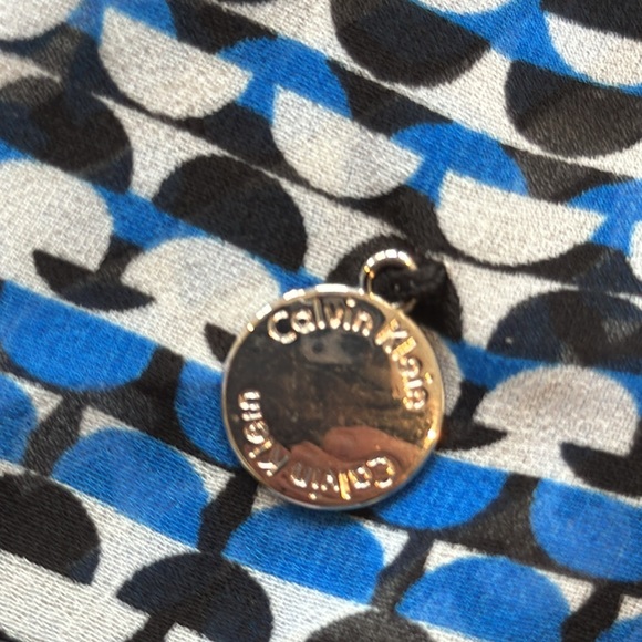 Calvin Klein Scarf - Picture 11 of 11